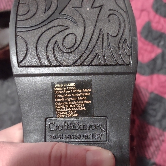 Croft & Borrow clog shoes women’s 9.5 Medium Sole Sense Ability animal cheetah - Picture 3 of 4